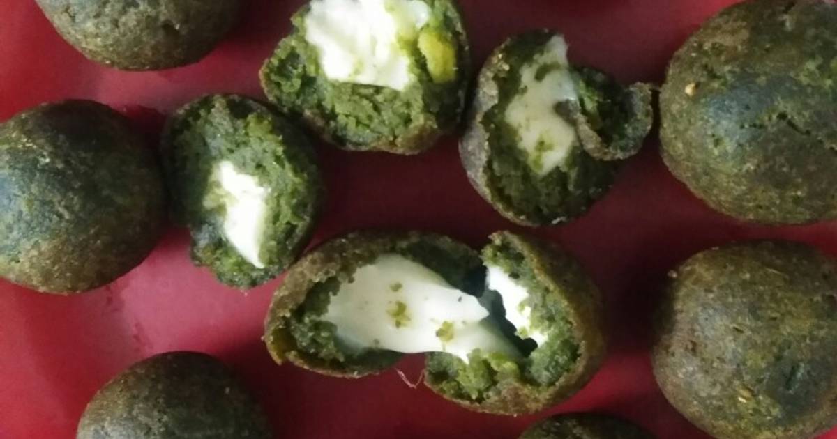 Spinach cheese Balls Recipe by Nidhi Desai Cookpad