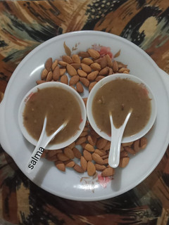 आटे का हरीरा (Aate ka hareera recipe in Hindi) रेसिपी मुख्य फोटो