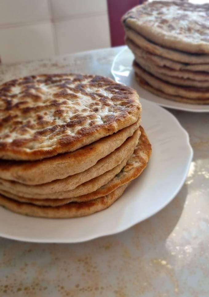 Коржики з сиром та зеленню