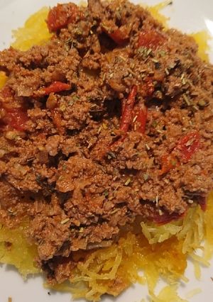 Une photo de Courge spaghetti bolognaise