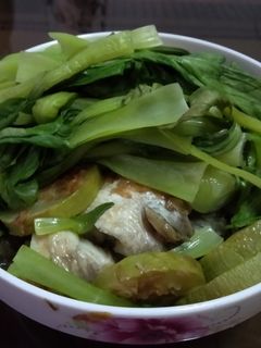 Hình của món Cá lóc hấp rau.