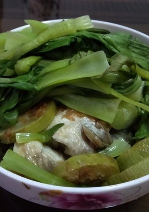 Hình của món Cá lóc hấp rau.