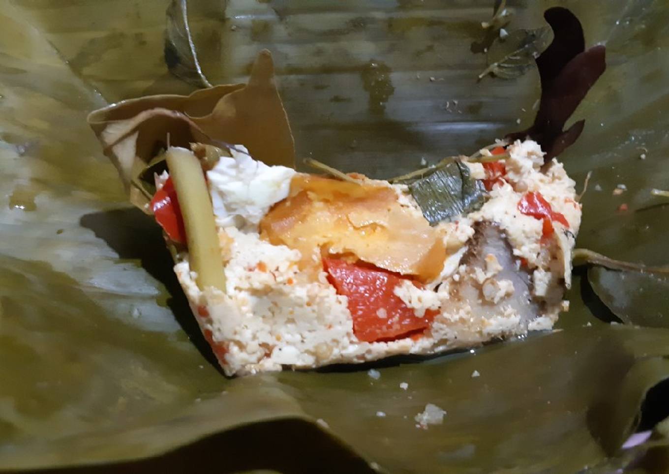 Pepes Tahu Telur Asin