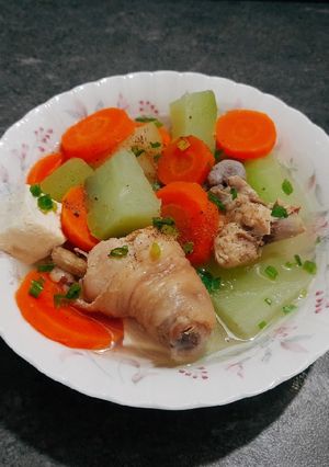 Hình của món Canh gà nấu đậu hũ & rau củ.