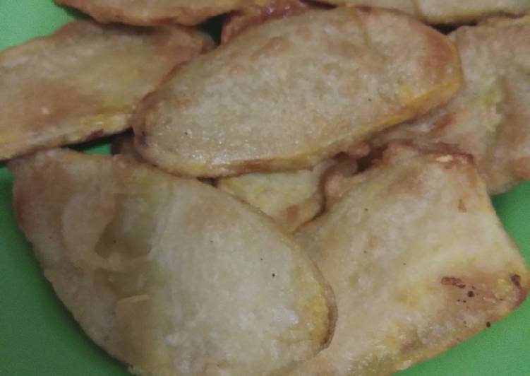 Ubi goreng tepung