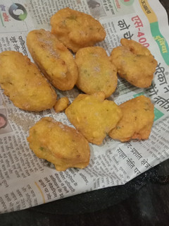 A picture of Moong Dal vada.