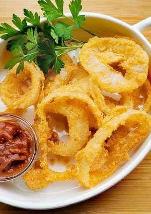 Rántott hagymakarikák recept fotója