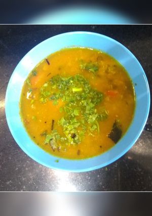 અડદની દાળ(adad ni dal recipe in Gujarati) રેસીપી મુખ્ય ફોટો