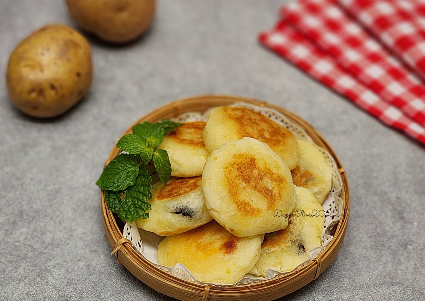 Resep Hotteok Kentang isi Coklat dan Keju yang Lezat
