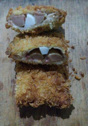Foto resep Roti Goreng Sosis Kornet Telor (SoNetTor)