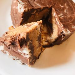 A picture of Chocolate coconut biscuit cake (no bake chill).