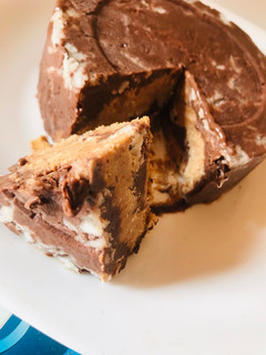 A picture of Chocolate coconut biscuit cake (no bake chill).