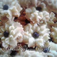 รูปของ Kue semprit renyah di mulut