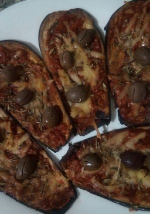 Une photo de Pizelle aux aubergines