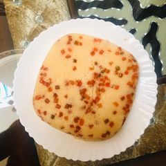 A picture of Suji cake.