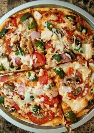 A picture of Veggie pizza.