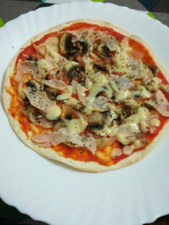 Una foto de Pizza en pan de fajita