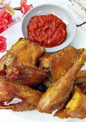 Foto resep Ayam Goreng Bumbu Kuning #PejuangGoldenApron2