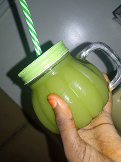 A picture of Lemonade.