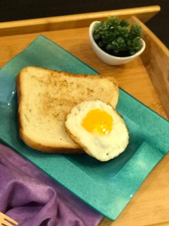 A picture of Half fry egg.