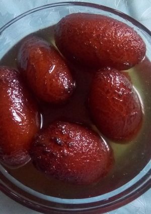 A picture of Kala jaam.