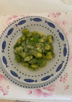 Gnocchi mit Basilikumpesto Rezepthauptbild