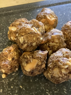 A picture of Energy ball (oatmeal, dates, almond butter) GF EF DF.