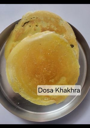 A picture of Dosa Khakhra.