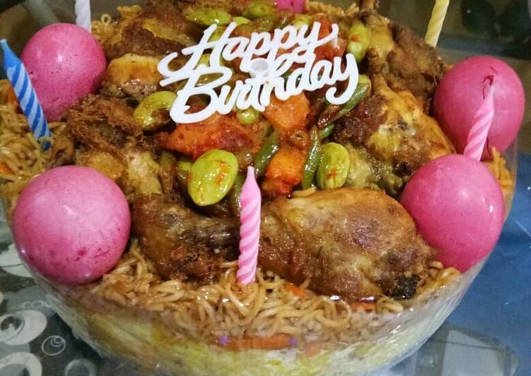 Kue nasi kuning (rice cooker)