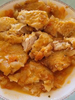 Una foto de Patatas rebozadas con merluza o Patatas a la importancia