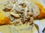Una foto de omelette relleno