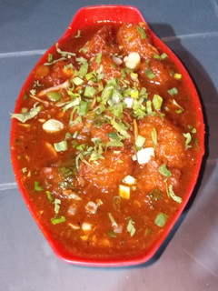 રેડ ગ્રેવી મનચુરિયન (Red Gravy Manchurian Recipe In Gujarati) રેસીપી મુખ્ય ફોટો