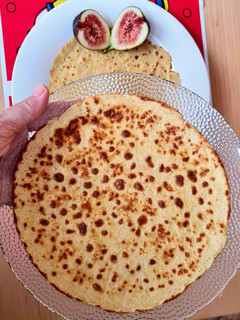 Una foto de Crêpes saludables de avena 🥞 sin azúcar