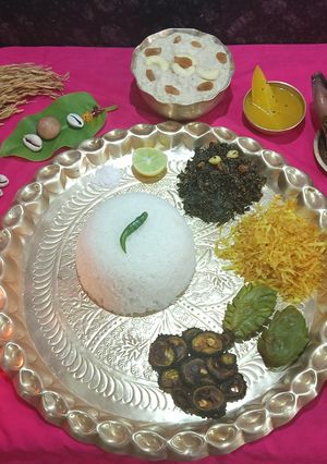 A picture of Bengali Lunch Non-Veg Thali.