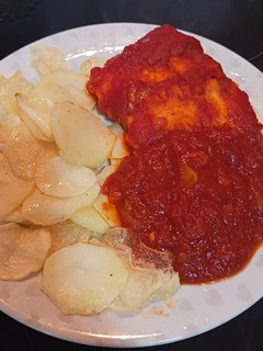 Una foto de Bacalao en tomate