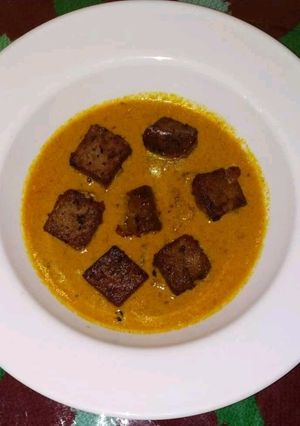 A picture of Papaya Dalna.