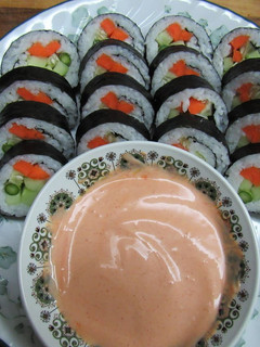 A picture of Spicy Sriracha Sauce.