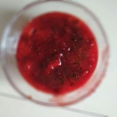 A picture of Aloo bukhara chutney.