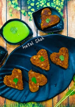 A picture of Healthy Heart-Shaped Soya Tikki High-Protein Starter.