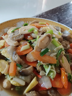 Foto resep Tumis Sayur Bakso Sosis Pedas