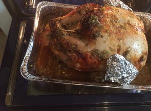 Una foto de Pavo al vino blanco