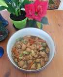 Saltado de Pollo con Verduras