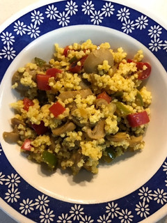 Una foto de Mijo 🌽 con verduras 🌶🍄