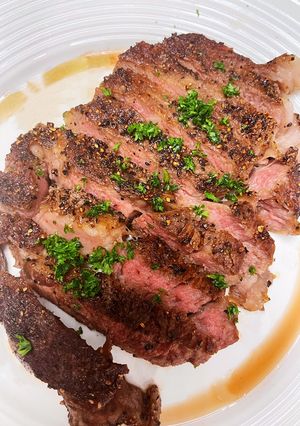 รูปของ สเต็กเนื้อริบอาย (medium)