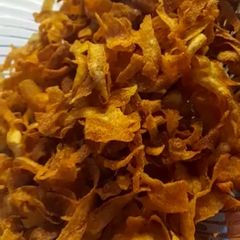 Crunchy paper chits A picture of Crunchy paper chits.