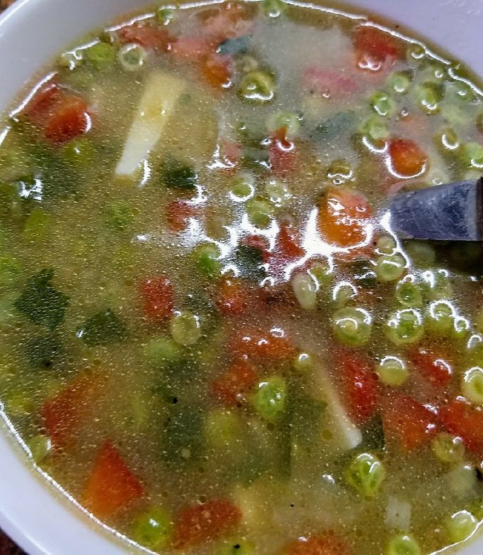 Una foto de Sopa de polenta con verduras