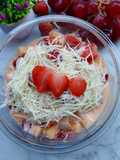 Salad Buah Segar Saus Creamy Keju