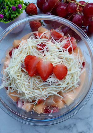 Foto resep Salad Buah Segar Saus Creamy Keju