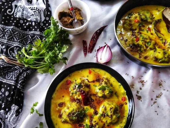 Easy Steps to Prepare Punjabi kadhi with baked pakoras which Delicious