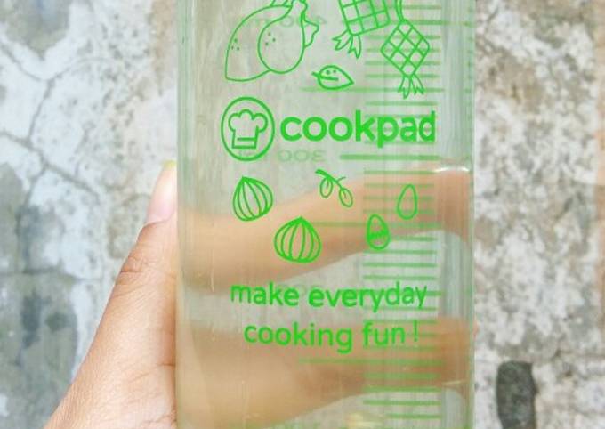 Bagaimana Menyiapkan #day1 Infused Water - JSR - Rempah (Jahe, kunyit, kurma) yang Enak Banget